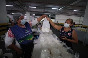 Imagem da notícia - Governo do Amazonas vislumbra cenário positivo para feiras de produtos regionais em 2022