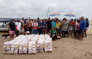 Imagem da notícia - Famílias de comunidades rurais de Alvarães afetadas pela estiagem recebem cestas básicas